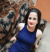 Jhanvi - puta in Kochi