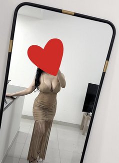 Jhanvi - escort in Gurgaon Photo 1 of 4