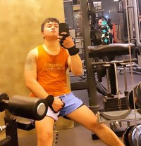 Jhaymasseur - Male escort in Dubai