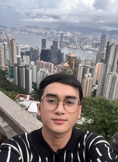 Jhelo Smith - Male escort in Hong Kong Photo 4 of 4