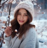 Jhen - escort in Manila