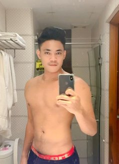 Jho - Male escort in Kuala Lumpur Photo 1 of 6