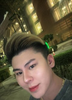 Jhon strong dick🇵🇭 - Transsexual escort in Riyadh Photo 7 of 9