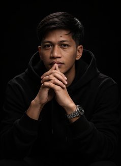 Jhon - Male escort in Bali Photo 5 of 5