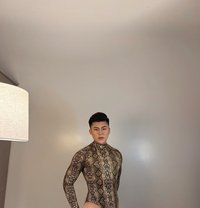 Jhon strong dick🇵🇭 - Transsexual escort in Riyadh