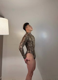 Jhon strong dick🇵🇭 - Transsexual escort in Riyadh Photo 17 of 20