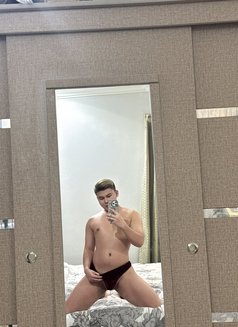 Jhong Baby Boy - Male escort in Riyadh Photo 5 of 10