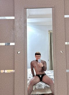 Jhong Baby Boy - Acompañantes masculino in Riyadh Photo 10 of 12