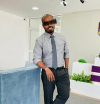 Jhonny Boy - Acompañantes masculino in Colombo