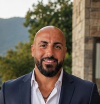 jhonny sins - Male escort in Beirut