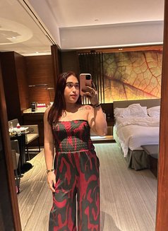 Jhoy Biaculo - Transsexual escort in Manila Photo 8 of 8