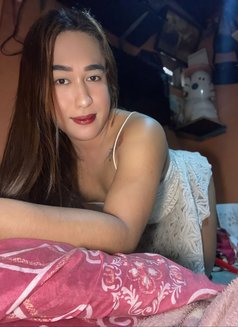 Jhoy Biaculo - Transsexual escort in Manila Photo 5 of 9