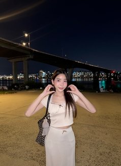 Ji Ah - puta in Bangkok Photo 8 of 10