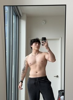 Ji Woo - Male escort in London Photo 2 of 4