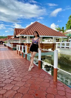 Jia Wung - dominatrix in Bangkok Photo 9 of 13