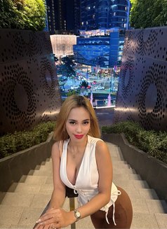 JiaLyn - escort in Manila Photo 12 of 13