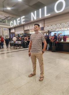 JIGAR CHAUDHARY - Acompañantes masculino in Ahmedabad Photo 5 of 5