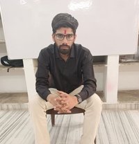 Jigar - Male escort in Ahmedabad Photo 1 of 2