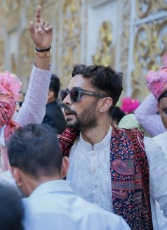 Jiggz - Male escort in Mumbai Photo 3 of 9