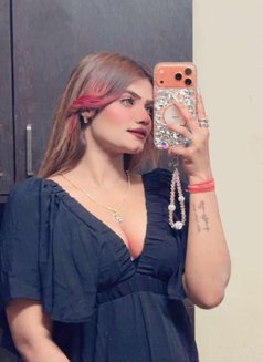 Jigna Shemale - Transsexual escort in Kochi Photo 4 of 4