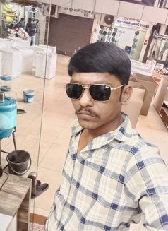 Jignesh Jolly - Male escort agency in Ahmedabad Photo 3 of 6