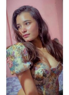 Jigyasa - escort in Ahmedabad Photo 1 of 3