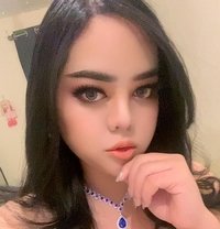 Jimmeko Hot Dick - Transsexual escort in Abu Dhabi