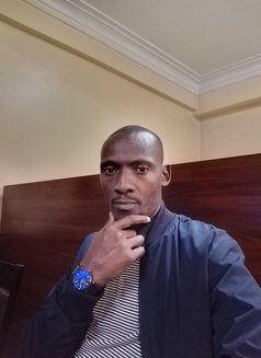Jimmy a Freelancer Masseur - masseur in Nairobi Photo 2 of 2