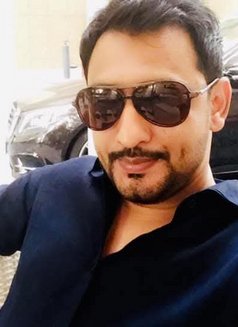 Jimmy Ahmed - Acompañantes masculino in Karāchi Photo 5 of 9