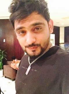 Jimmy Ahmed - Acompañantes masculino in Karāchi Photo 9 of 9