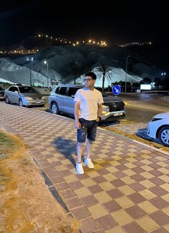 Jimmy - Male escort in Al Ain Photo 4 of 4