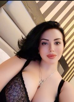 Jimmy - escort in Doha Photo 1 of 4