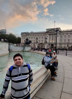 Jimmy P - Male companion in Mumbai Photo 2 of 4