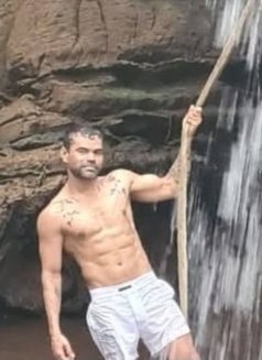 Jimmy - Acompañantes masculino in Candolim, Goa Photo 1 of 2