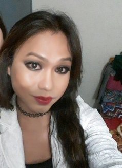 Jina - Acompañantes transexual in Chandigarh Photo 2 of 3