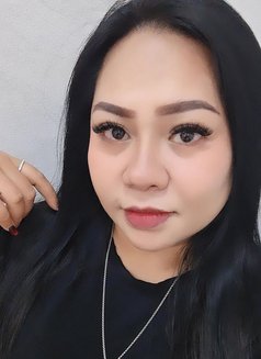 Jina - masseuse in Doha Photo 8 of 8