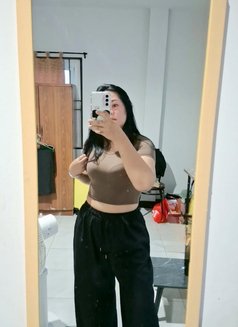 Jina - Masajista in Doha Photo 9 of 12