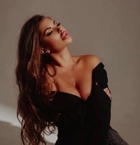 Jina - escort in Jeddah