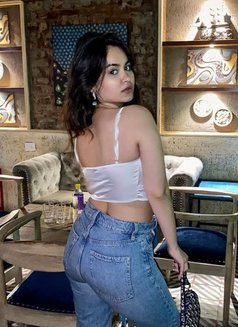 Jinal Escort - escort in Thiruvananthapuram Photo 2 of 7