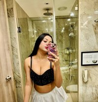 Jinal - escort in Noida