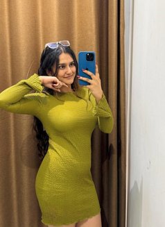 Jinal - escort in Pune Photo 1 of 3