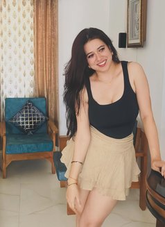 Jinal Kolkata Hot & Safe Call Girl Service - puta in Kolkata Photo 4 of 5