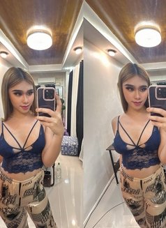 Jing Yu - Transsexual escort in Manila Photo 8 of 9