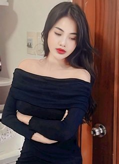 Jinju - puta in Dubai Photo 2 of 7