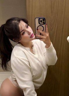 Jinju - puta in Dubai Photo 6 of 7