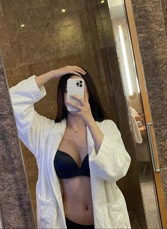 Jinju - puta in Dubai Photo 7 of 7