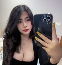 Jinne - escort in Kuwait