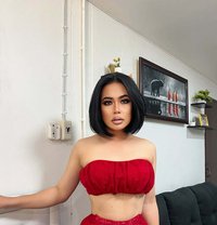 Jinny - Transsexual escort in Riyadh