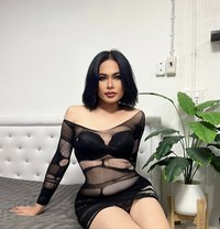 Jinny - Transsexual escort in Riyadh