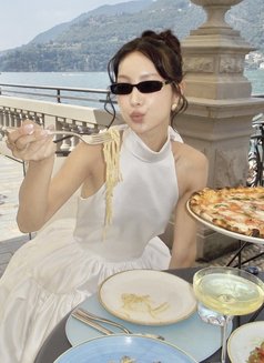 JINRI PARK - Highclass Korean Escort - escort in Cebu City Photo 4 of 5